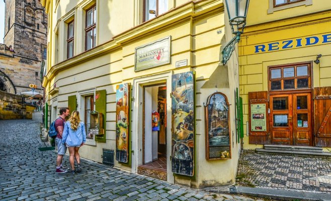 В Чехии оптовые магазины не будут закрываться в дни праздников