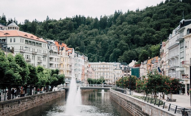 В Карловых Варах китайцы заменят уезжающих россиян