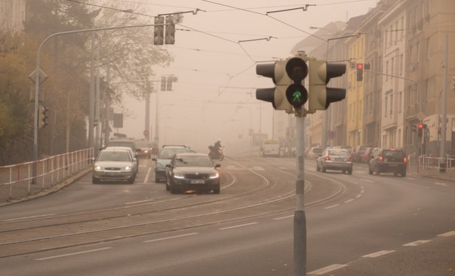 Для кого вреднее выхлопные газы – для водителей или пешеходов? Ответ знают исследователи из Чешского технического университета
