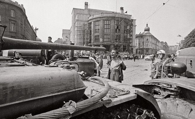 Россия хочет поддержать солдат-интервентов 1968 года. Чехия против.