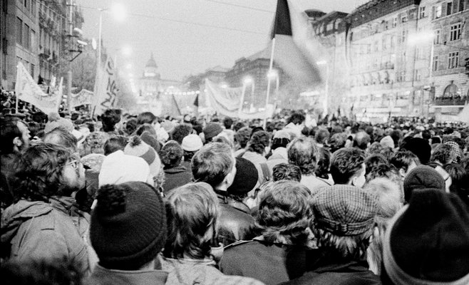 В школах Праги пройдет Фестиваль свободы, посвященный 30-летию Бархатной революции