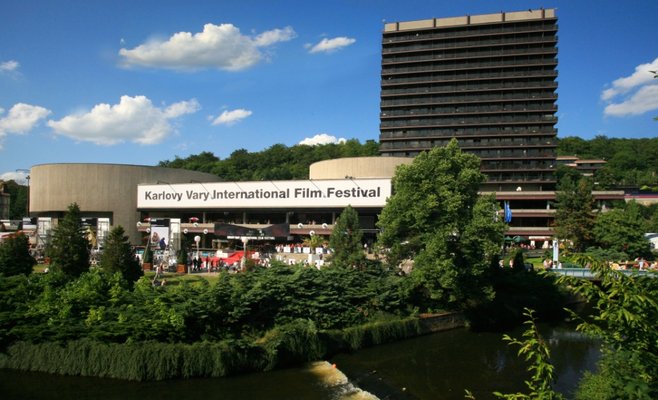 В Карловых Варах открылся кинофестиваль