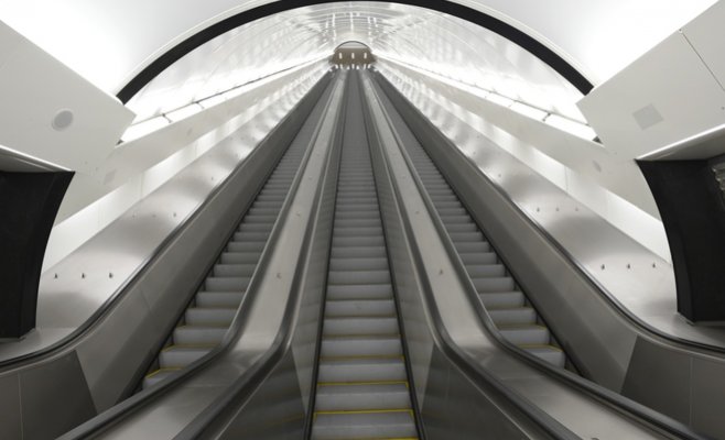 Закончилась реконструкция станции метро «Карлово намести»