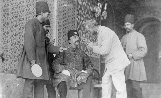 Как ухаживали за собой персы? Персидские традиции в пражском барбершопе