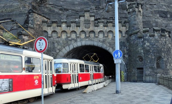 Движение трамваев в Праге парализовано