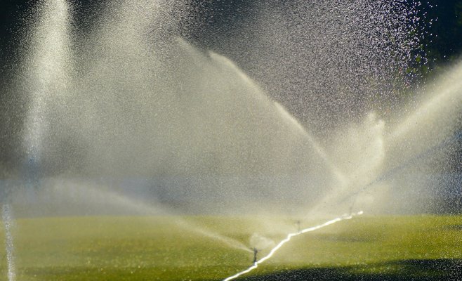 Умная система полива газонов позволит муниципалитетам значительно сэкономить финансы и электроэнергию