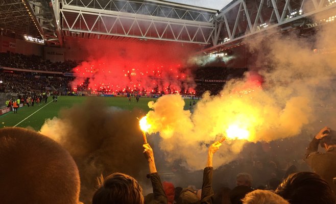МВД предлагает запретить использование пиротехники во время спортивных матчей