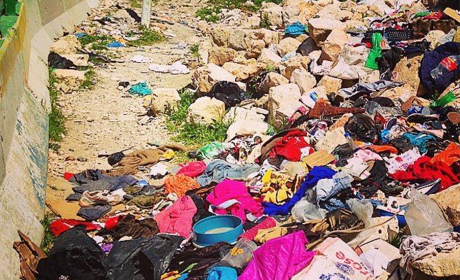 Вчера в Праге состоялась акция «Платья без людей»