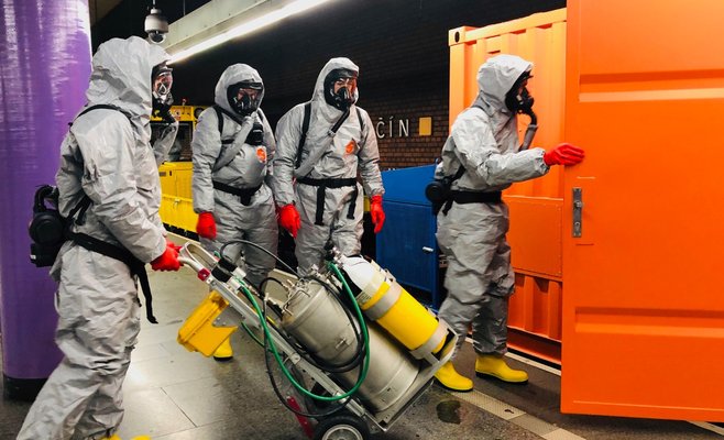 На станции метро «Зличин» были проведены учения