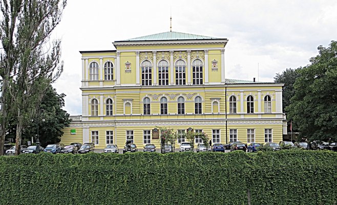 В Праге проходит конференция Forum 2000