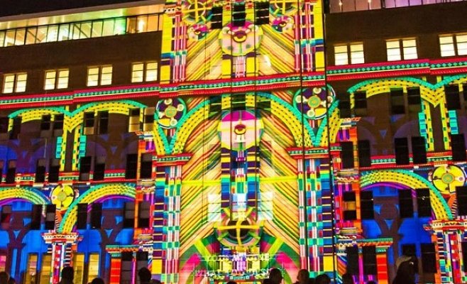 Конкурс на организатора видеомэппинга в Новогоднюю ночь прекращен из-за отсутствия кандидатов