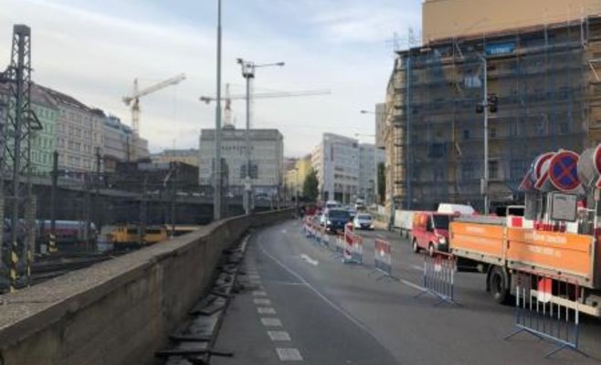 В Праге сделают широкий тротуар вместо «тропы смерти»