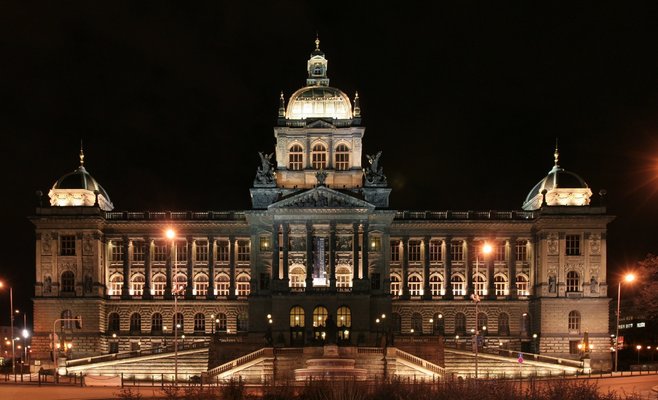 Новогоднее шоу в Праге состоится на Вацлавской площади. На альтернативный фейерверк собрано всего 38 тыс. крон