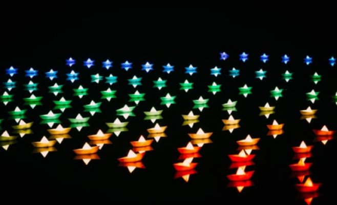 В Праге пройдет ежегодный благотворительный фестиваль водных фонариков