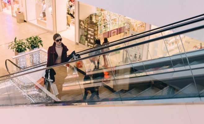 В Праге 7 открылся новый торговый центр