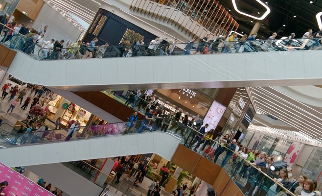 Новый магазин Xiaomi, открывшийся в ТЦ Madness, распродал весь ассортимент товаров за несколько часов, сделав большие скидки