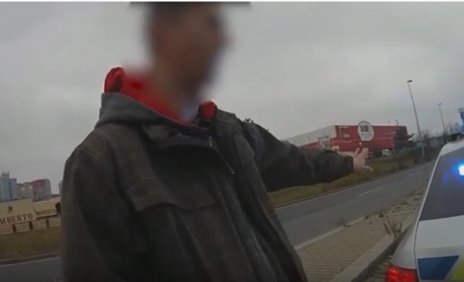 Пьяный украинец пытался дать взятку сотрудникам патрульной службы