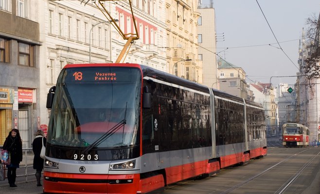 Из-за проблем с колесами скорость новых трамваев в Праге могут ограничить 40 км/ч
