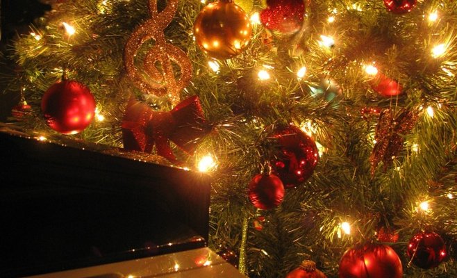 Сегодня в Пражском метро звучит живая музыка