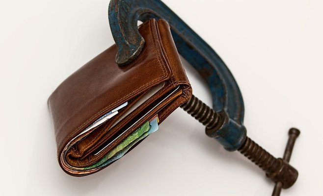 Какие продукты и услуги подорожают в следующем году?