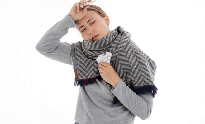 В Праге еще одну женщину доставили в больницу с подозрением на коронавирус