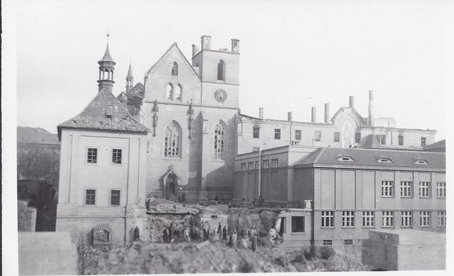 Ровно 75 лет назад американские бомбы уничтожили часть Праги