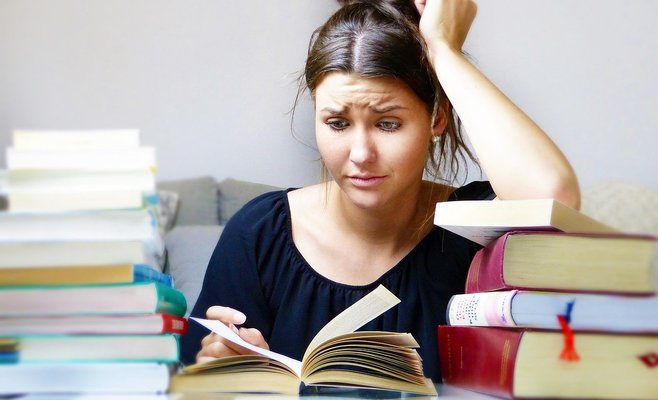 Из-за пришедшего в Чехию вируса Covid-19 университеты начали отменять учебу