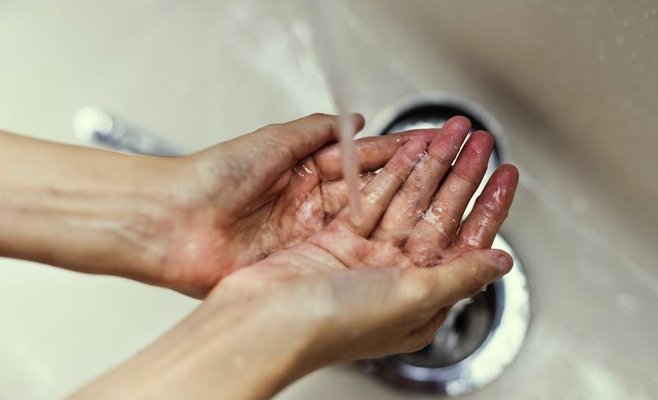 В Праге дефицит дезинфицирующих гелей