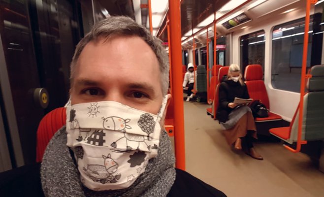 Пражанам запрещено выходить на улицу без маски, штраф до 20 тыс. крон