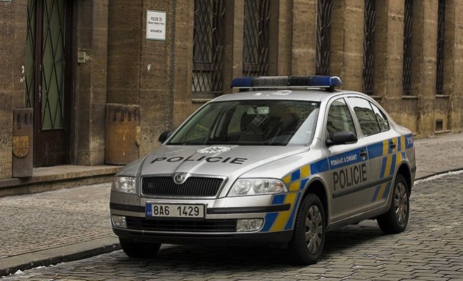 Не все чехи соблюдают карантин и носят маски, полиция выписывает штрафы