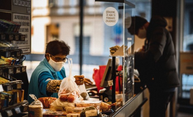 Магазины будут закрыты в Пасхальный понедельник, 13 апреля