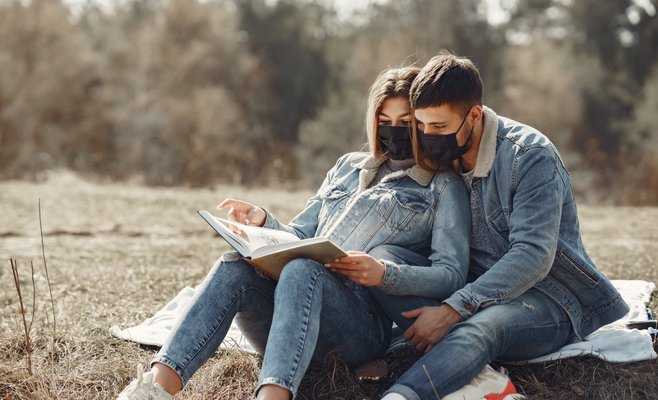 Правительство не будет смягчать меры, если в Чехии будет по 400 больных коронавирсуом в день