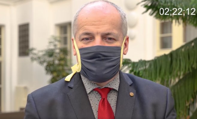 Эпидемиолог Примула рассказал о коллективном иммунитете, летних фестивалях и вакцине от коронавируса