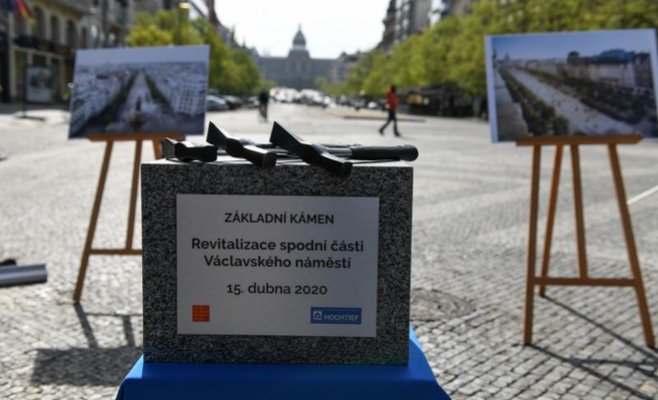 Фото: в Праге началась реконструкция Вацлавской площади