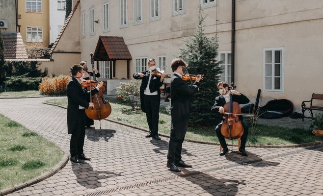 В пражских дворах пройдут музыкальные концерты