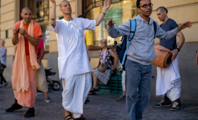 Без маски на улице? Правительство примет решение в понедельник