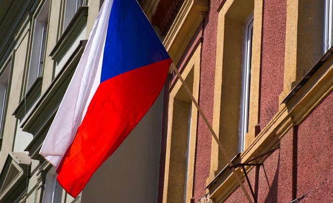 Как иностранцу вернуться в Чехию?