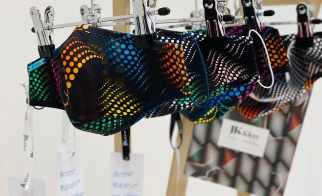 В Праге открылся магазин с дизайнерскими масками