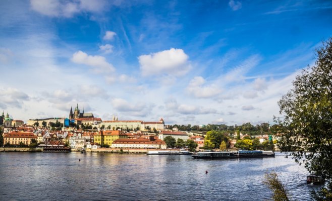 Чехию ожидает теплая и солнечная неделя