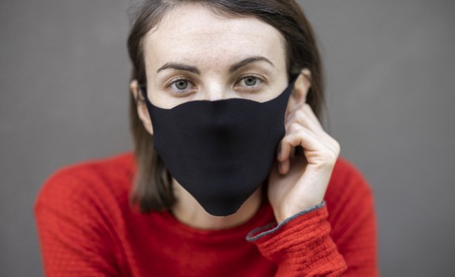 С понедельника жители Чехии могут гулять без масок