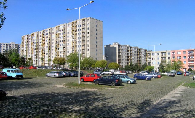 В Праге станет больше платных парковочных зон