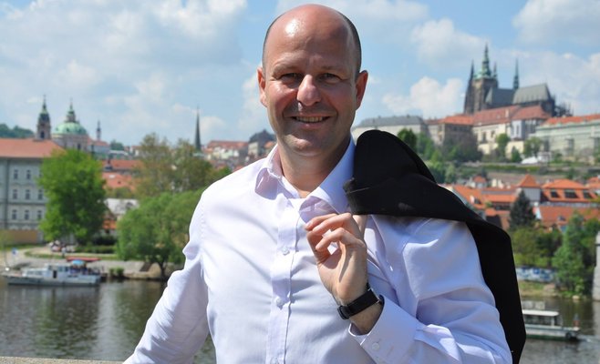 У одного из заместителей мэра Праги обнаружен Covid-19. Все руководство столицы будет отправлено на карантин