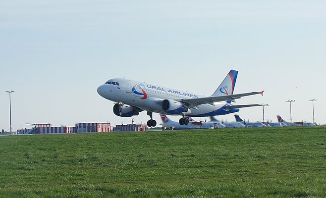 Пражские сенаторы выступили против строительства новой взлетно-посадочной полосы в аэропорту имени Вацлава Гавела