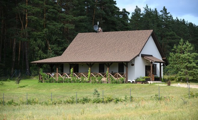 Коттеджи и дачи в столице подорожали на 40%