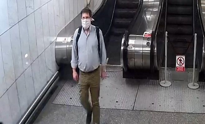 Полиция ищет свидетелей нападения на человека на станции метро «Намести Миру»