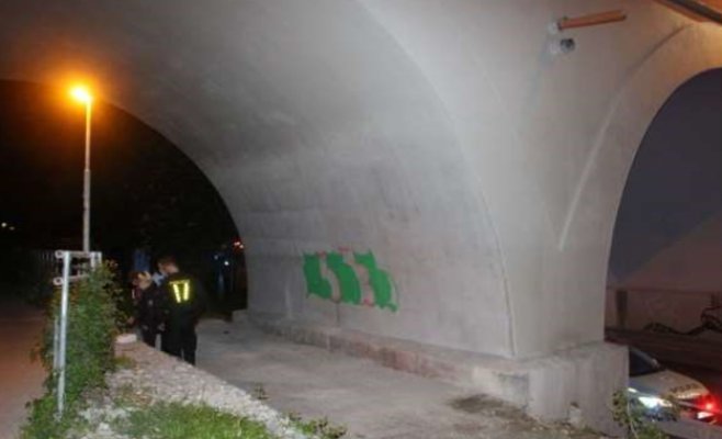 Двое иностранцев нарисовали граффити на недавно отремонтированном виадуке Негрелли