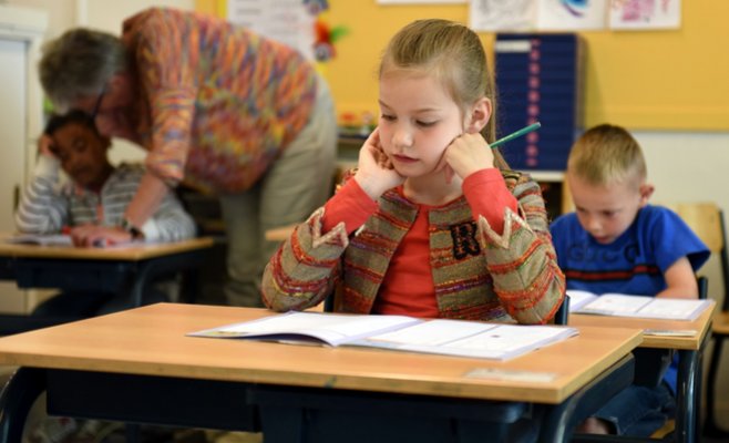 Учебный год в чешских школах начнется 1 сентября