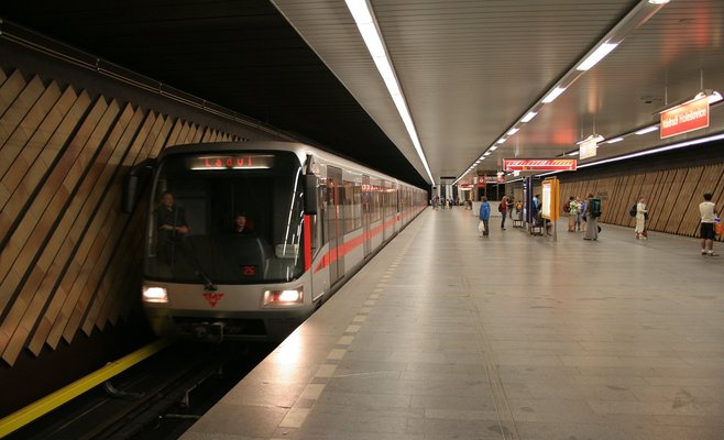 Бесплатный Wi-Fi в пражском метро будет отключен в 2022 году
