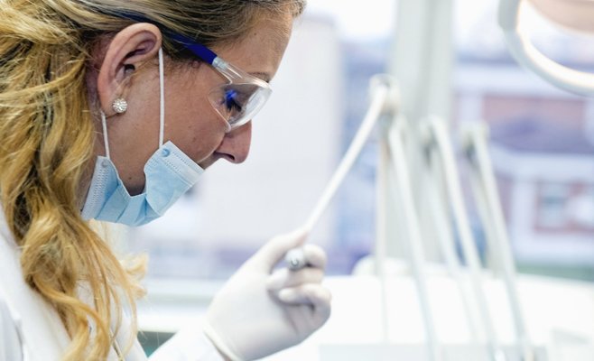 Ежедневный прирост впервые превысил 10 тыс. В пятницу было выявлено 11 105 случаев Covid-19