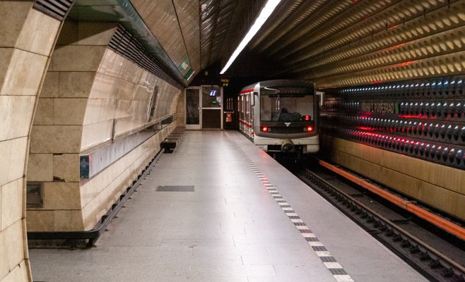 Сеть LTE уже покрывает половину пражского метро